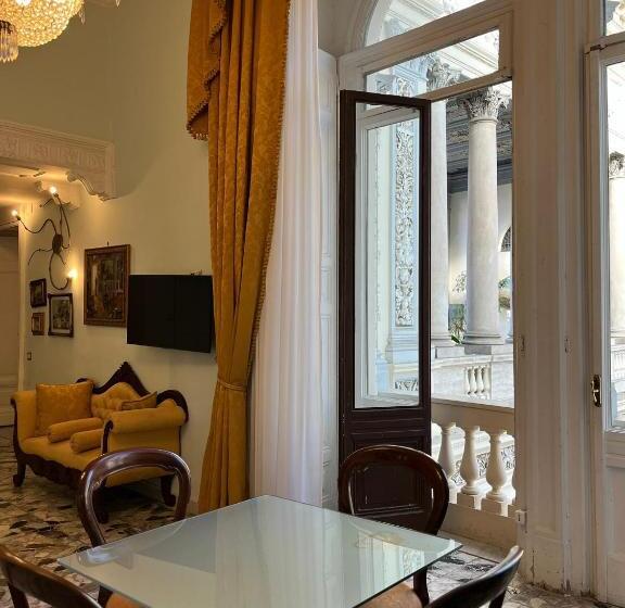 سوئیت جونیور با تراس, B&b Art Suite Santa Brigida