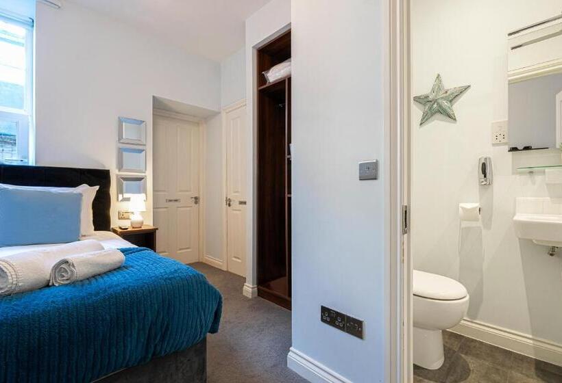 اتاق استاندارد یک نفره, Ocean Stays Hotel, Plymouth