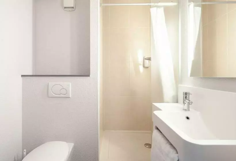 اتاق استاندارد, B&b Hotel Paris Le Bourget