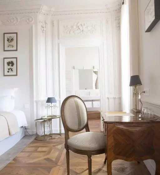 プレステージスイート, Hôtel De La Villeon
