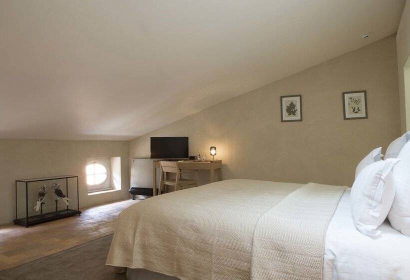 高级大房间, Hôtel De La Villeon