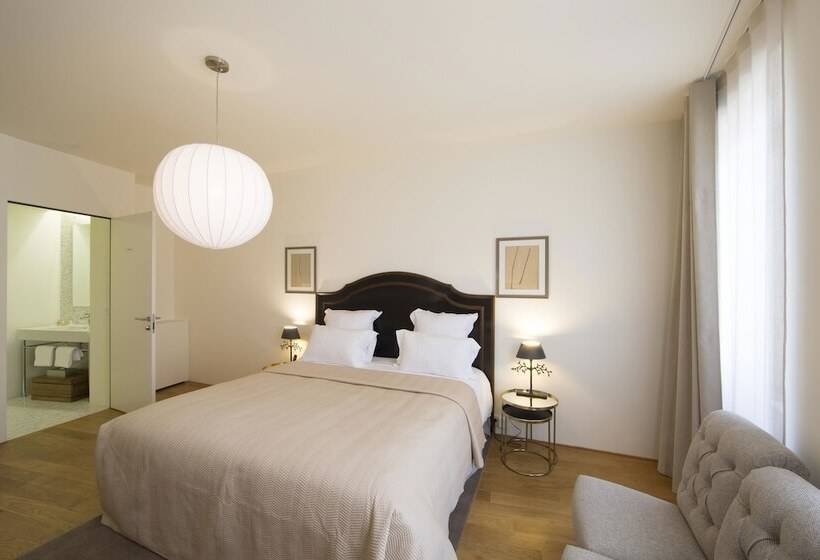 高级大房间, Hôtel De La Villeon