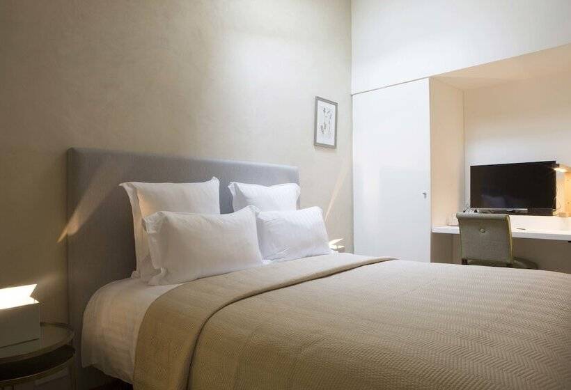 标准间, Hôtel De La Villeon