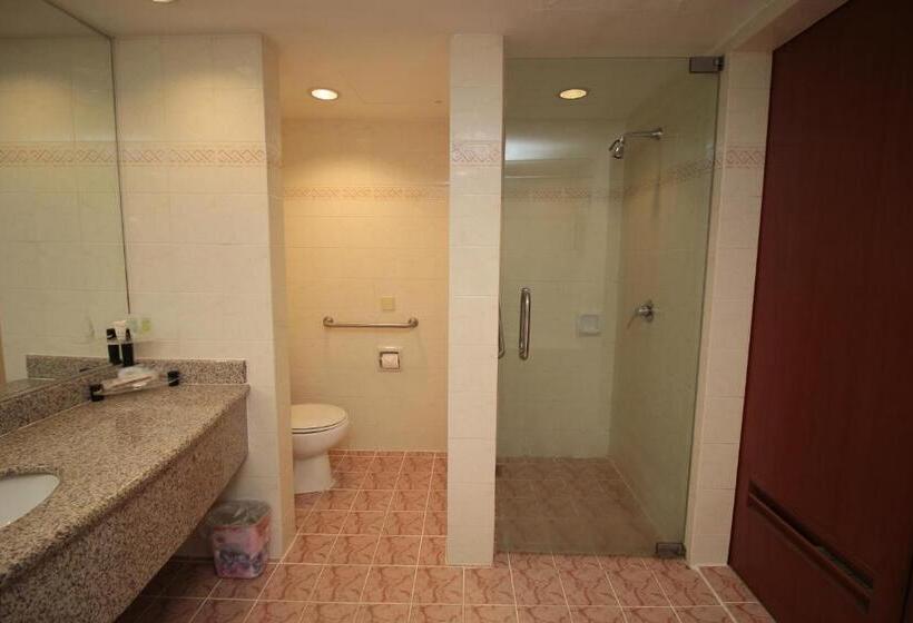 ジュニアスイート, Park Avenue