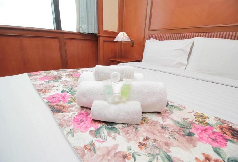 ジュニアスイート, Park Avenue