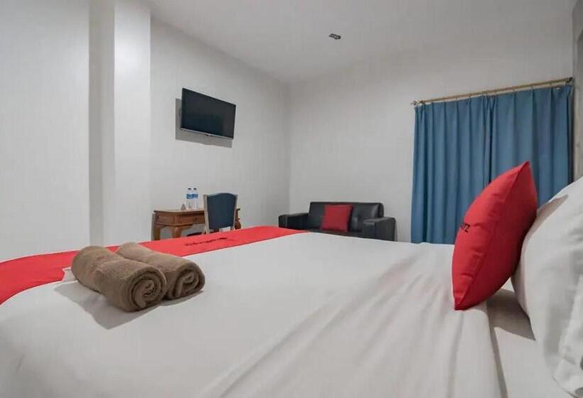 Suíte, Reddoorz At Arwiga