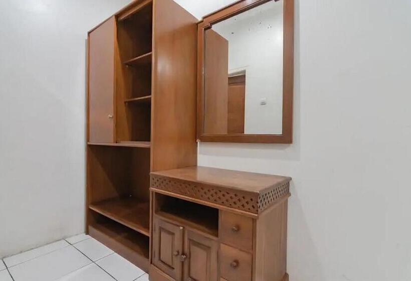 Suíte, Reddoorz At Arwiga