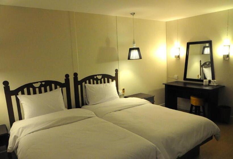 Номер Superior, Roma