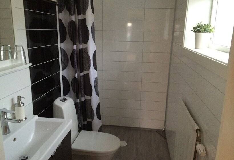 标准间, Lustigsgården Boutique