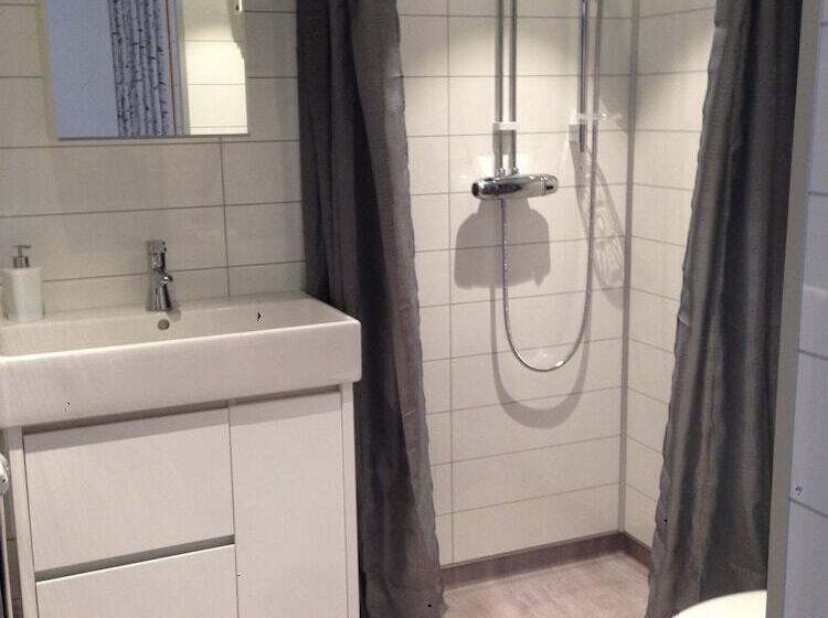 家庭间, Lustigsgården Boutique