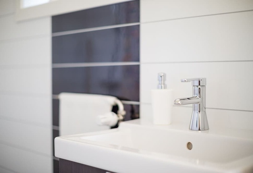 标准间, Lustigsgården Boutique