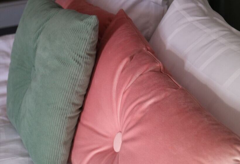 标准间, Lustigsgården Boutique