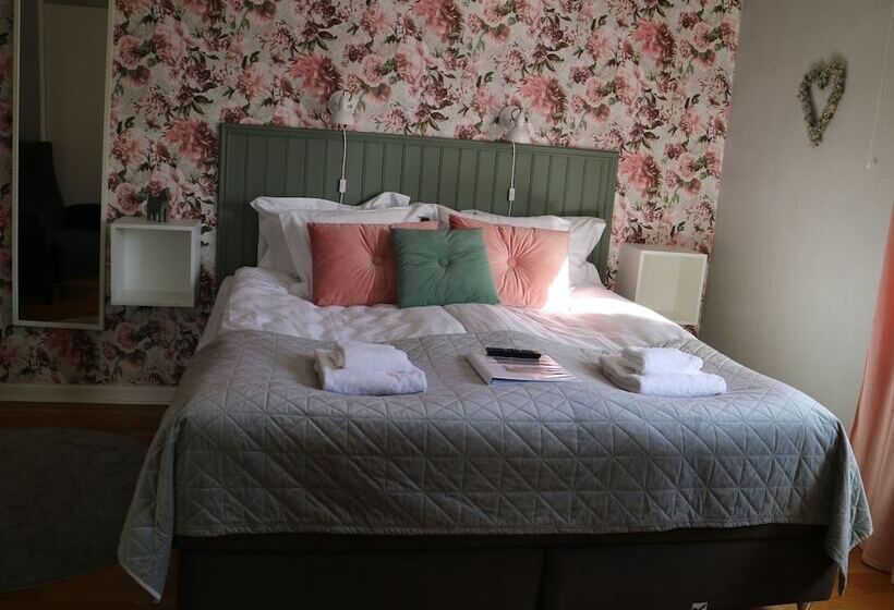 标准间, Lustigsgården Boutique