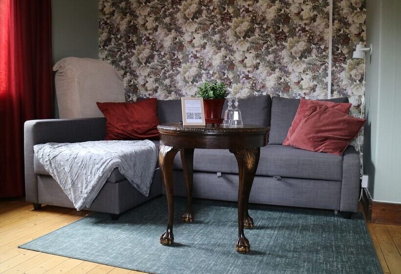 家庭间, Lustigsgården Boutique