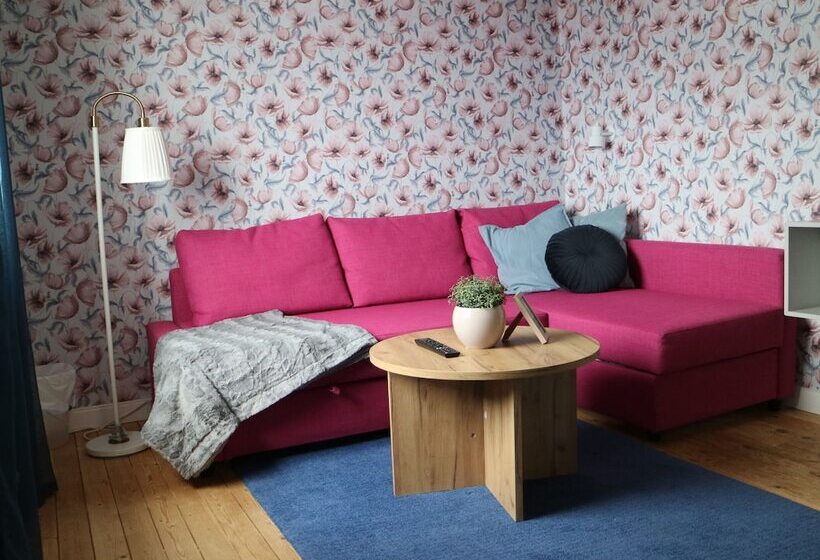 家庭间, Lustigsgården Boutique