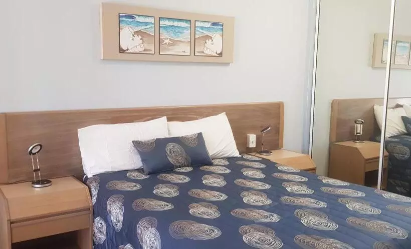 آپارتمان 2 خوابه, Rainbow Sands Resort