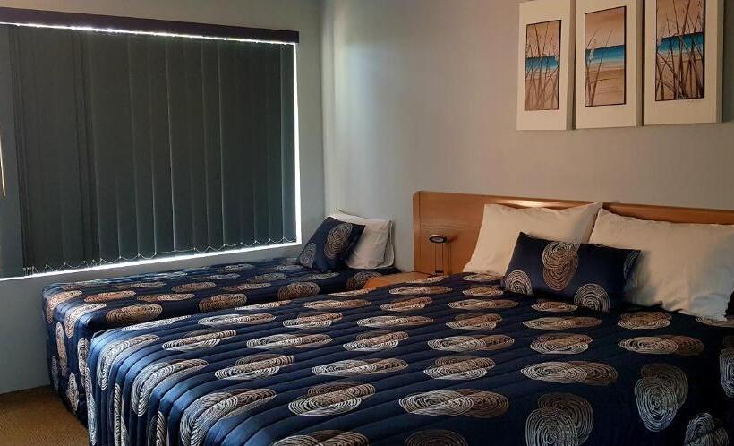 침실 2개 아파트, Rainbow Sands Resort