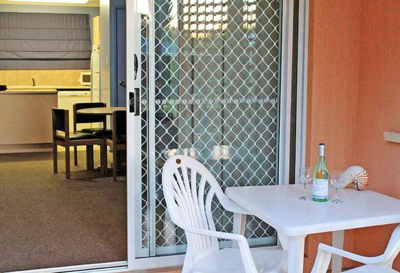 1 Bedroom Apartment, Rainbow Sands Resort