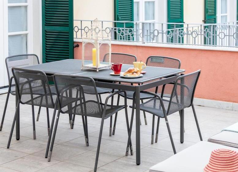 Suite with Terrace, A Durmì