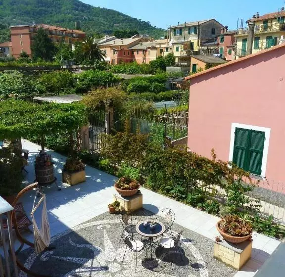 Suite with Terrace, A Durmì