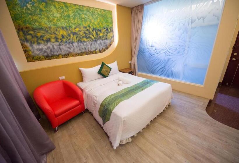 Classic room with balcony, Ding Jia
