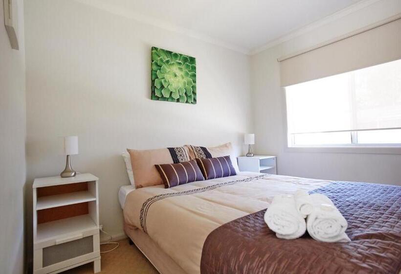 Вилла 1 Спальня, Rivergum Holiday Park