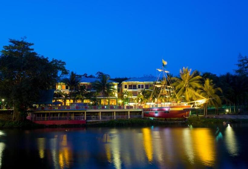 Superior room with lake view, Brookside Valley Resort