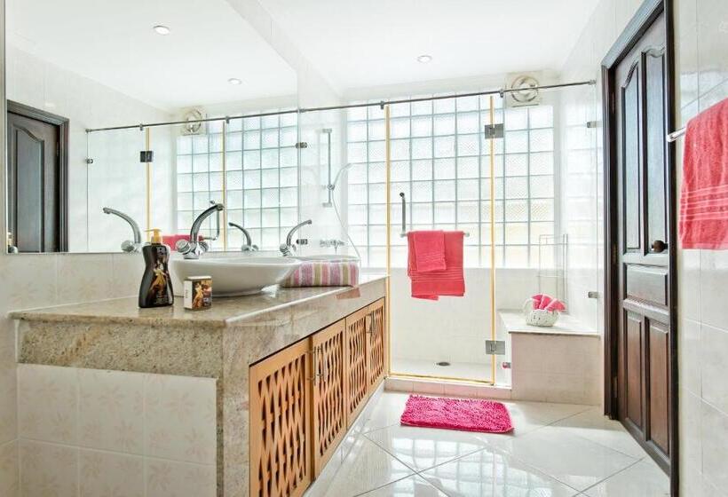 1 Szobás Superior Villa, Butterfly Garden Boutique Residences Apts And Villas, A Lifestyle Destination Ex Lg 1 3 Bedroom Unit