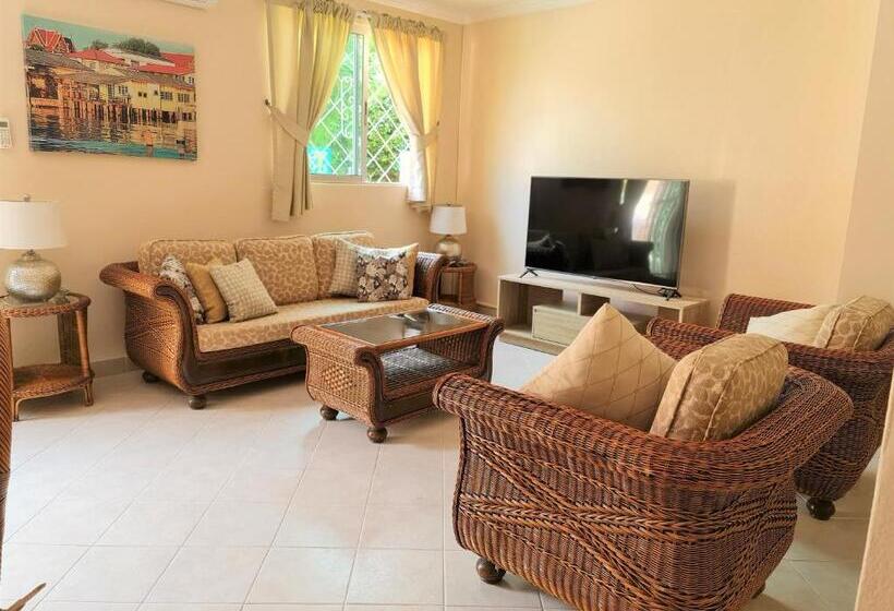 3 Szobás Villa, Butterfly Garden Boutique Residences Apts And Villas, A Lifestyle Destination Ex Lg 1 3 Bedroom Unit