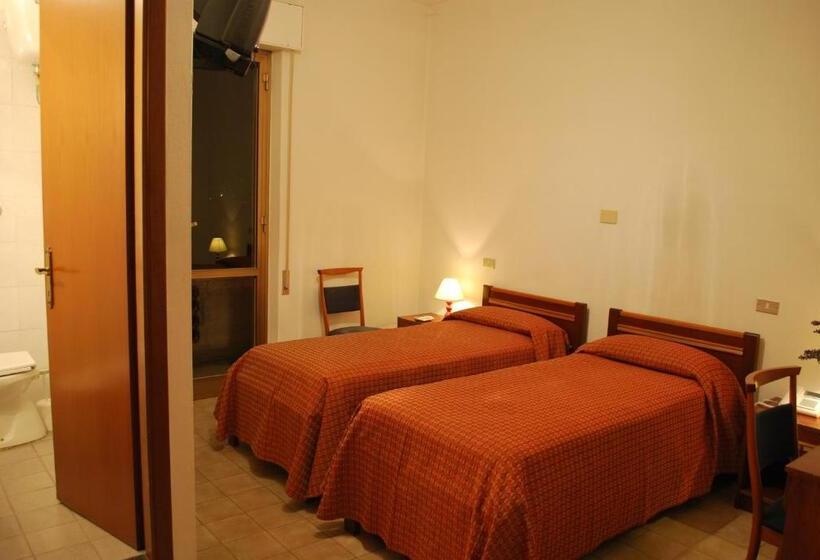 חדר סטנדרט, Albergo Smeraldo