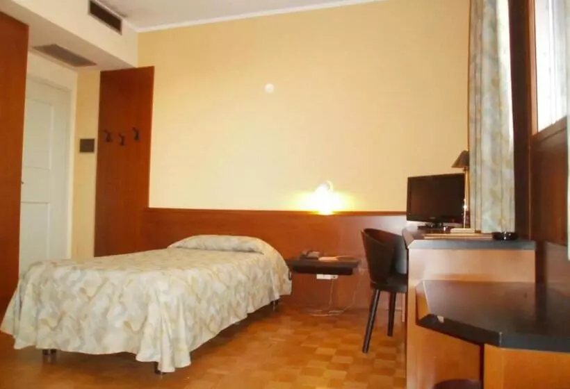 スタンダードシングルルーム, Albergo Villa & Roma
