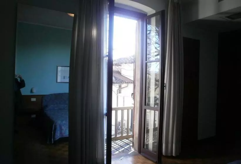 クラシックスイート, Albergo Villa & Roma
