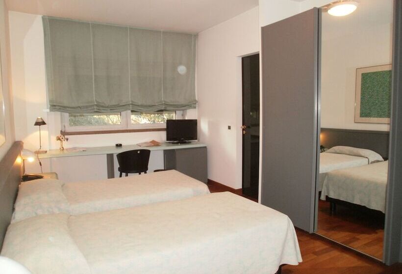 חדר סופריור, Albergo Villa & Roma