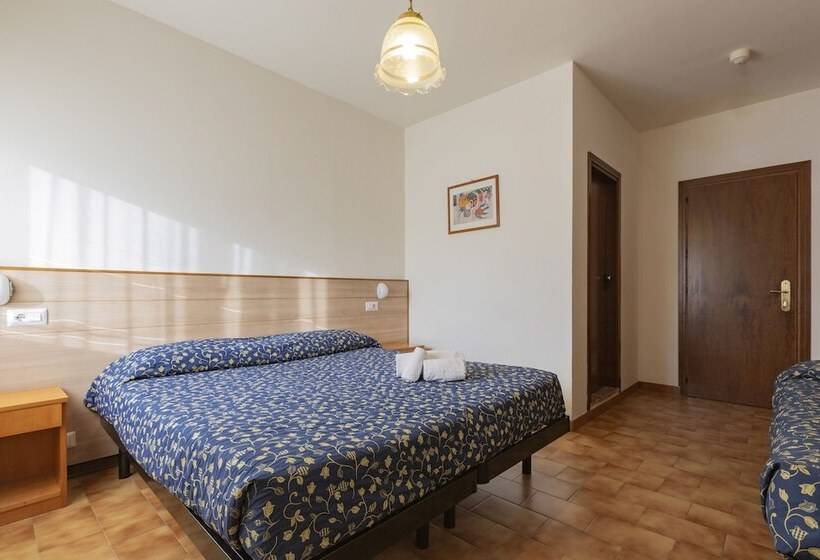 Трежместный Номер Economy, Catignano Hotel Ristorante