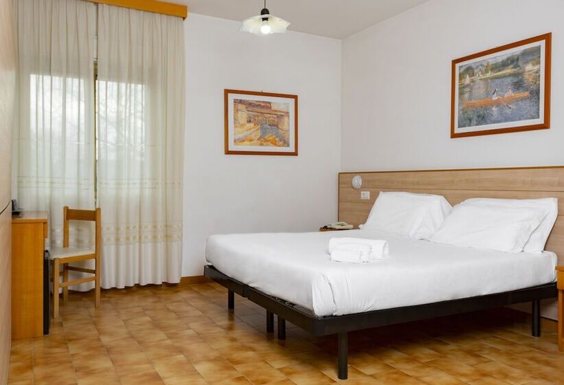 标准间, Catignano Hotel Ristorante