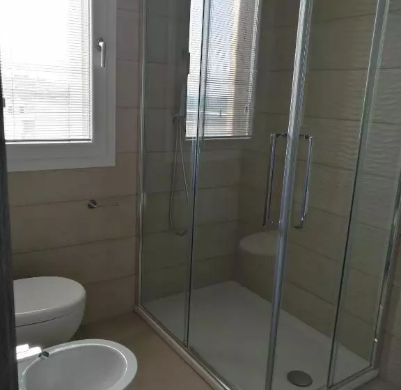 Deluxe Suite Sea View, Columbia & Ninfea