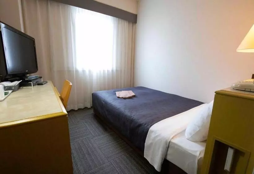 ダブルベッドのベーシックルーム, Court Hotel Mito