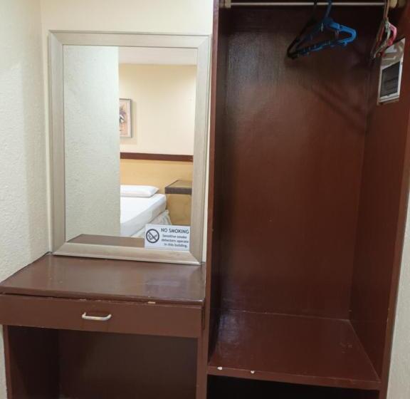 اتاق سوپریور, Mactan Pension House