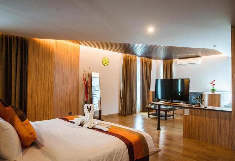 스위트, Mantra Varee