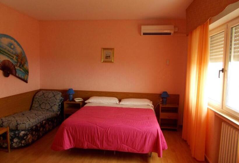 חדר סטנדרט, Maremonti