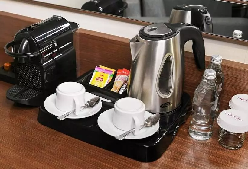 スーペリアースイート, Mercure Istanbul West Hotel & Convention Center
