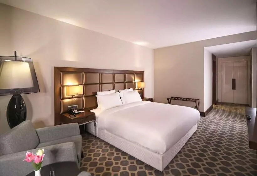スーペリアースイート, Mercure Istanbul West Hotel & Convention Center
