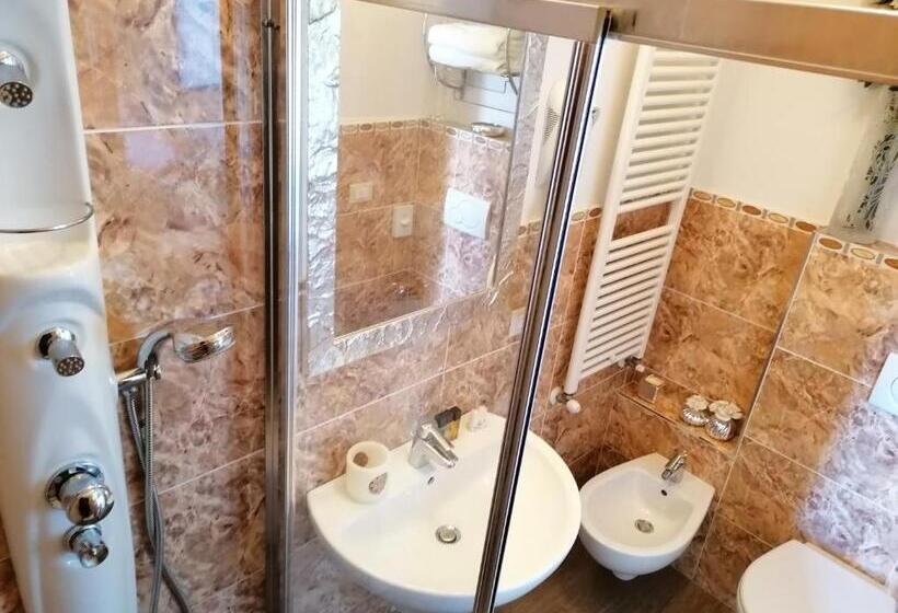 デラックスルーム, Nordic