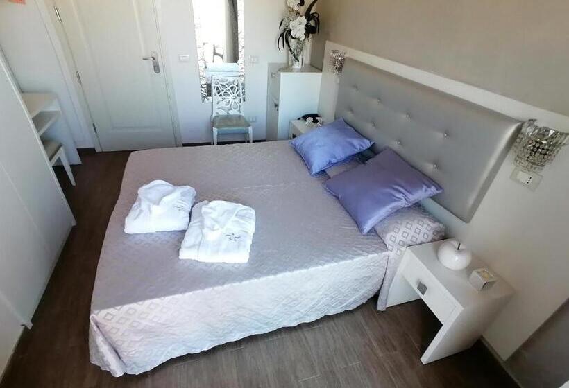 デラックスルーム, Nordic