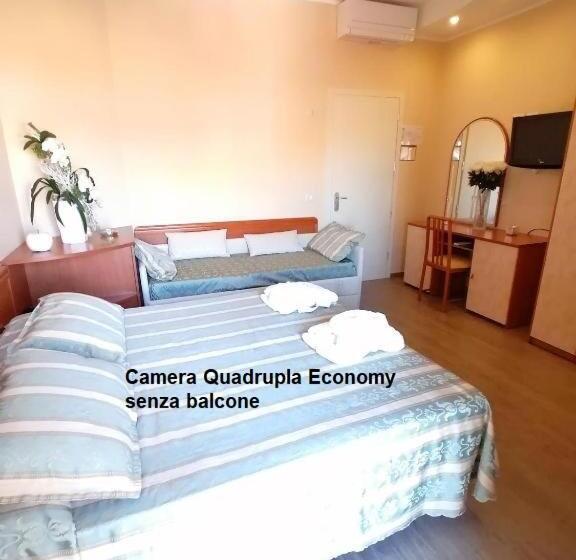 Economy Quadruple Room, Nordic