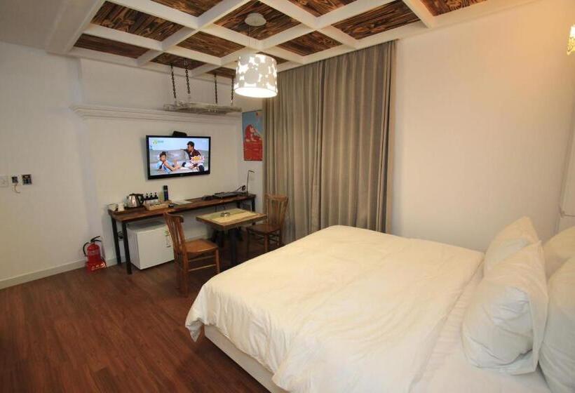 اتاق لوکس, Hound Hotel Changwon Terminal