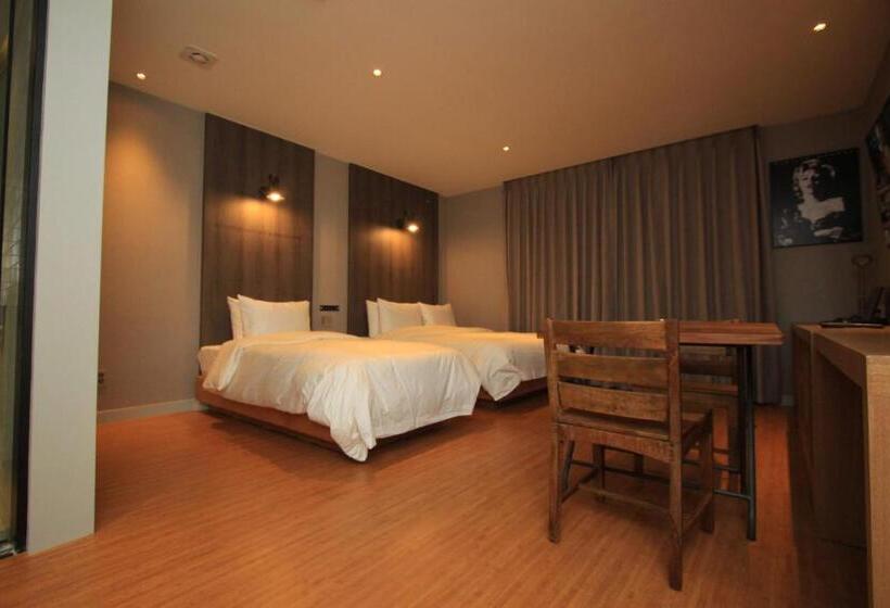 غرفة قياسية, Hound Hotel Changwon Terminal