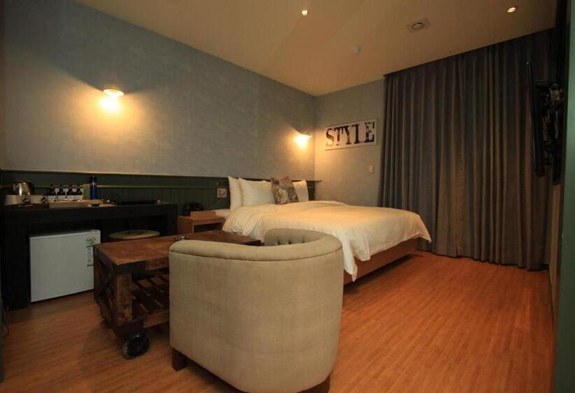 اتاق استاندارد, Hound Hotel Changwon Terminal