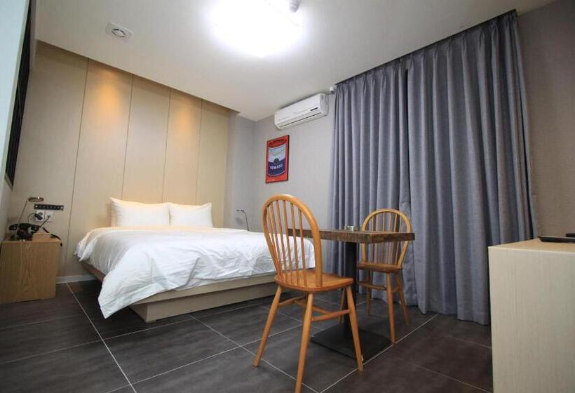 غرفة قياسية, Hound Hotel Changwon Terminal