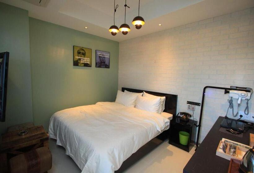 اتاق استاندارد, Hound Hotel Changwon Terminal